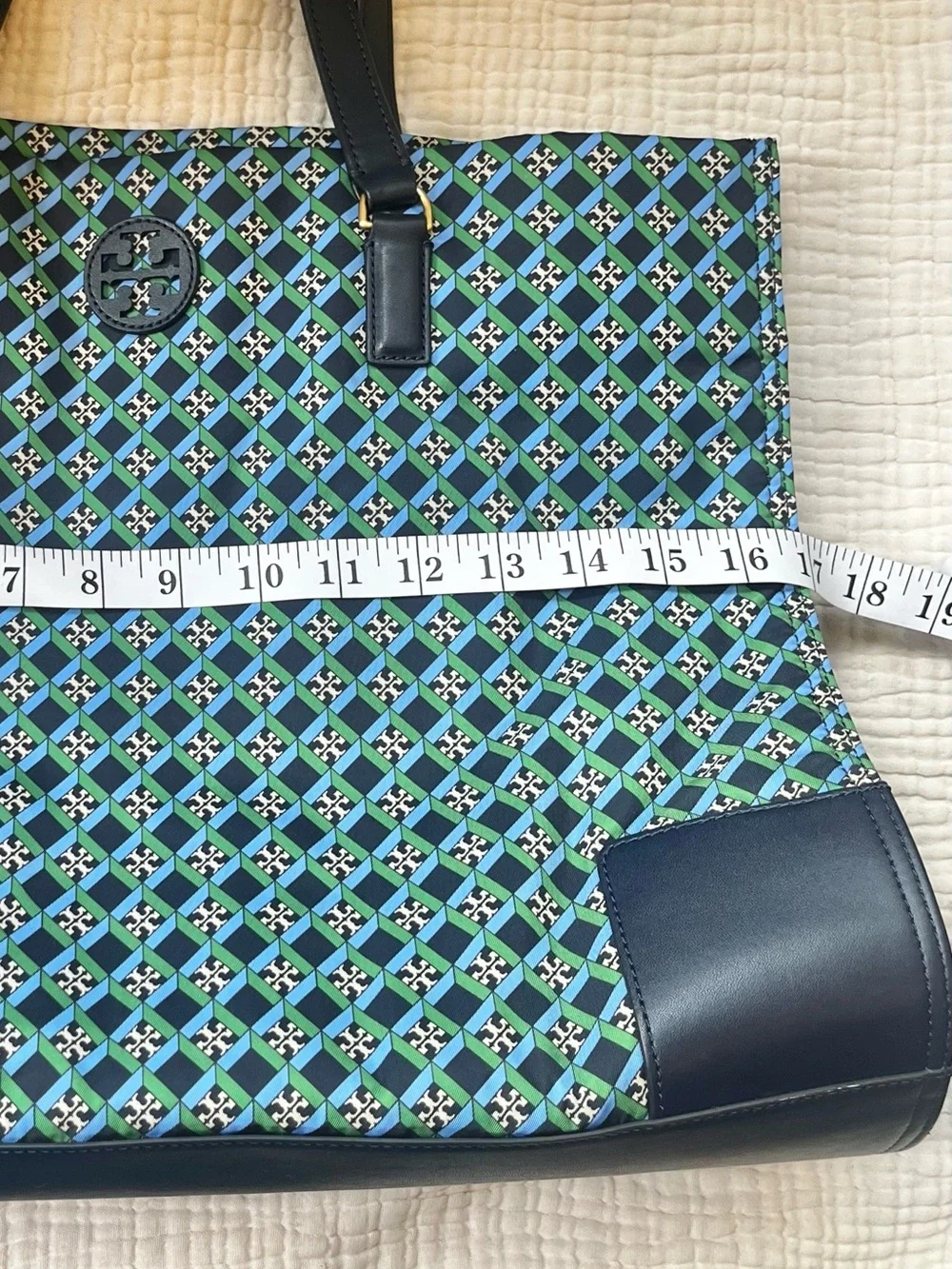 Tory Burch tory burch